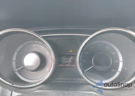 2013 Hyundai Sonata Se z USA, uszkodzony, nr VIN 5NPEC4AC5DH689247